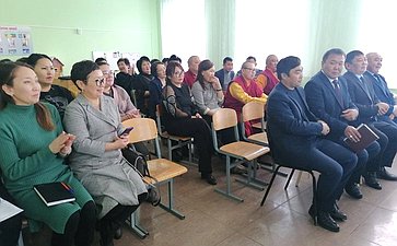 Баир Жамсуев посетил учреждения социальной сферы Агинского района