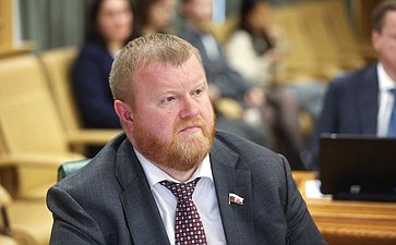 Заседание Совета по местному самоуправлению при Совете Федерации на тему «Расширение общественного участия в осуществлении местного самоуправления»
