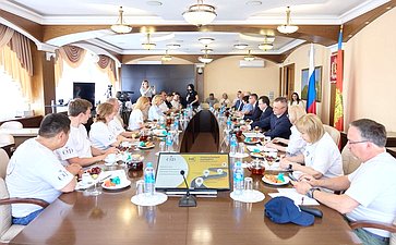 Законодатели провели встречу с губернатором Владимирской области Александром Авдеевым