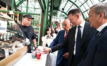 На Тверской площади в Москве в рамках мероприятий Второго форума тружеников села состоялось торжественное награждение победителей четвертого Национального органического конкурса