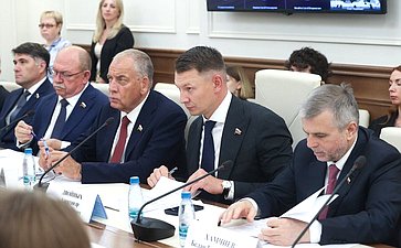 Совещание Комитета СФ по аграрно-продовольственной политике и природопользованию «Кадровое обеспечение в АПК с применением цифровых технологий, робототехники и технологий искусственного интеллекта»