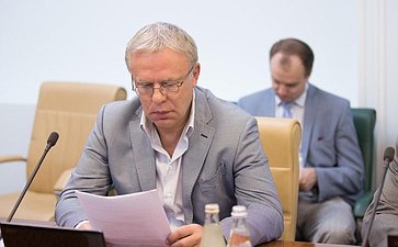 20-05 В. Фетисов Заседание Комитета СФ по социальной политике 11