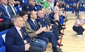 Юрий Валяев принял участие в торжественной церемонии открытия Всероссийских соревнований среди ветеранов СВО «Кубок по волейболу сидя «Герои нашего времени»