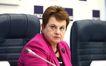 Светлана Орлова