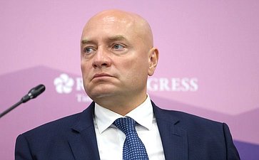 Сессия «Электроэнергия для развития Дальнего Востока». X Восточный экономический форум