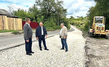 Игорь Мурог в рамках парламентского контроля посетил с рабочим визитом Александро-Невский район и Ряжский округ