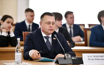 Игорь Кастюкевич
