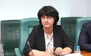Совещание «Роль налоговых льгот в стимулировании научно-технологического развития РФ и повышении результативности научных исследований: эффективная мера государственной поддержки научной и инновационной деятельности или инструмент налоговой оптимизации»