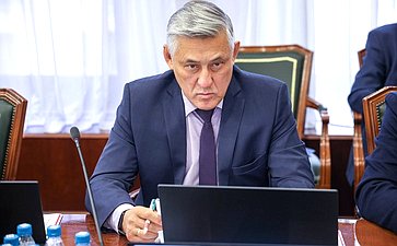 Юрий Валяев