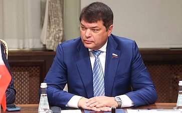 Дмитрий Василенко