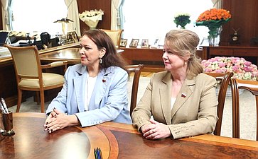 Валентина Матвиенко провела встречу с губернатором Чукотского автономного округа Владиславом Кузнецовым
