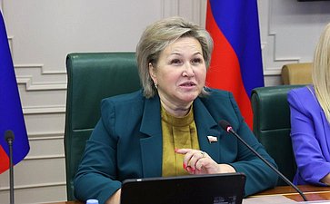 Елена Писарева