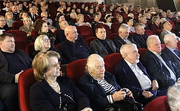 Александр Вайнберг принял участие в торжественном мероприятии, прошедшем в кинозале «Орлёнок»