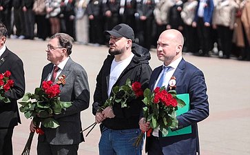 Юрий Воробьев поприветствовал участников экспедиции «Непокоренные» в Бресте