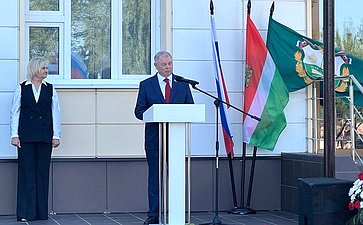В селе Лопатино Тарусского района состоялось открытие новой средней общеобразовательной школы