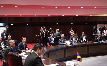 Юрий Воробьев принял участие в выездном заседании Совета ПА ОДКБ в Ереване