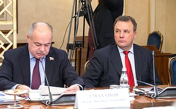 Ильяс Умаханов и Артур Муравьев