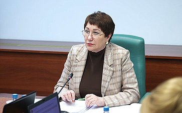 Елена Перминова
