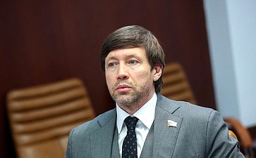 Артем Шейкин