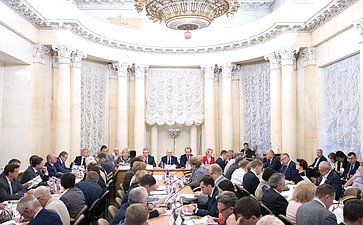 Парламентские слушания «О разработке долгосрочной стратегии развития агропромышленного комплекса Российской Федерации»