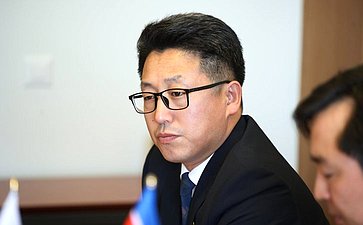 Встреча Председателя Совета Федерации Валентины Матвиенко с Председателем Верховного народного собрания Корейской Народно-Демократической Республики Пак Ин Чхолем