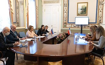 Валентина Матвиенко провела встречу с Председателем Сената Национального Конгресса Республики Чили Хименой Сесилией Ринкон Гонсалес