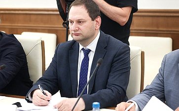 Совещание Комитета Совета Федерации по аграрно-продовольственной политике и природопользованию на тему «О ходе строительства судов рыбопромыслового флота в рамках первого и второго этапов предоставления инвестиционных квот добычи водных биоресурсов»