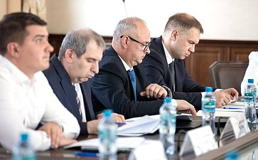 Совещание Комитета СФ по Регламенту и организации парламентской деятельности совместно с Комитетом СФ по конституционному законодательству и государственному строительству