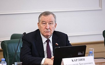 Александр Карлин