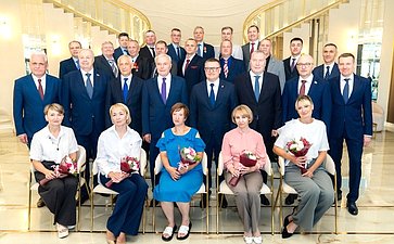 Олег Цепкин принял участие в старте работы Дворца торжеств в парке «Притяжение»
