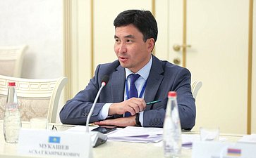 Заседание Постоянной комиссии МПА СНГ по изучению опыта государственного строительства и местного самоуправления (автор: Пресс-служба Министерства экономики и территориального развития Республики Дагестан)