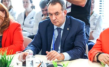 Дискуссионная площадка «Стратегическое планирование онкологической помощи». VI Форум социальных инноваций регионов