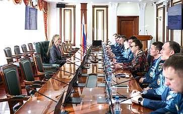 Наталья Никонорова провела встречу со слушателями Института развития по дополнительной профессиональной программе профессиональной переподготовки Академии ГПС МЧС России