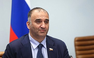 Мохмад Ахмадов