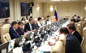 Круглый стол Комитета Совета Федерации по международным делам на тему «О целесообразности дальнейшего участия Российской Федерации в деятельности Бюро по демократическим институтам и правам человека ОБСЕ»