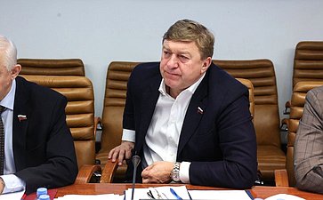 Александр Ярошук