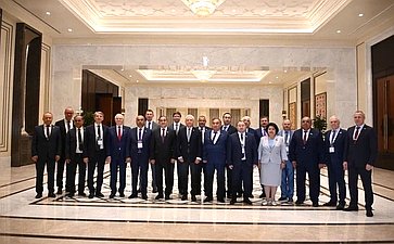 Делегация Совета Федерации приняла участие в наблюдении за проведением референдума по проекту Конституционного закона Республики Узбекистан