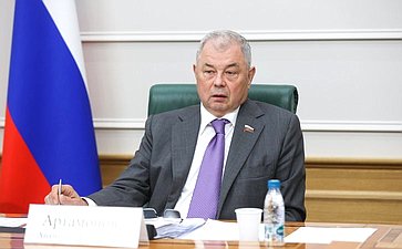 Анатолий Артамонов