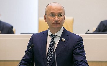 Цепкин Олег Владимирович, член Комитета СФ по конституционному законодательству и государственному строительству