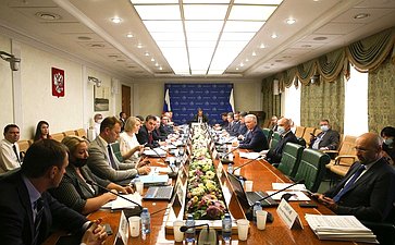 Расширенное заседание Комитета СФ по экономической политике