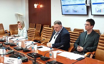 Круглый стол Комитета Совета Федерации по социальной политике «Вопросы совершенствования оказания медицинской помощи пациентам с рассеянным склерозом»