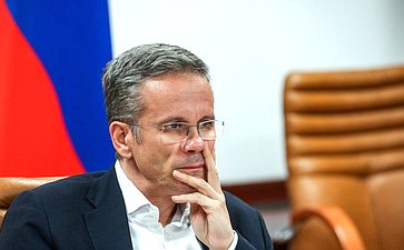 Круглый стол Комитета Совета Федерации по бюджету и финансовым рынкам на тему «Инвестиционный налоговый вычет как инструмент стимулирования инвестиционной активности в субъектах Российской Федерации»