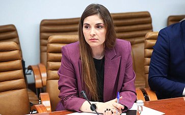 Заседание секции «Искусственный интеллект» на тему «Международный опыт регулирования технологий искусственного интеллекта: актуальные аспекты выбора вектора для России»
