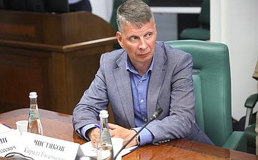 Заседание секции «Цифровая промышленность» «Обеспечение технологической независимости критической информационной инфраструктуры промышленности: переход на доверенные программно-аппаратные комплексы»