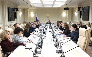 Круглый стол на тему «Основные подходы к актуализации законодательства Российской Федерации в сфере медиации»