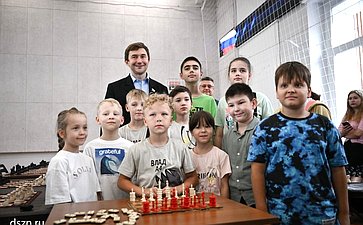 Открытие шахматного клуба в Едином центре поддержки участников СВО