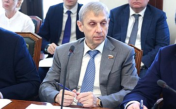 Андрей Серёжников