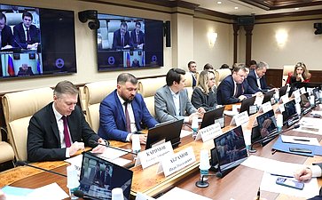 Совещание Комитета СФ по экономической политике «Вопросы увеличения производства автомобилей для оказания услуг такси с учетом требований к уровню их локализации»