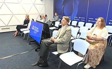 В пресс-центре МИА «Россия сегодня» состоялась пресс-конференция председателя Комитета СФ по науке, образованию и культуре Лилии Гумеровой, на которой подведены итоги работы Комитета в весеннюю сессию