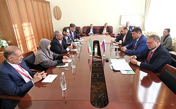 Встреча заместителя Председателя СФ Константина Косачева с Вице-президентом Исламской Республики Иран, руководителем Организации по защите окружающей среды Ирана (фото Фонд Росконгресс)